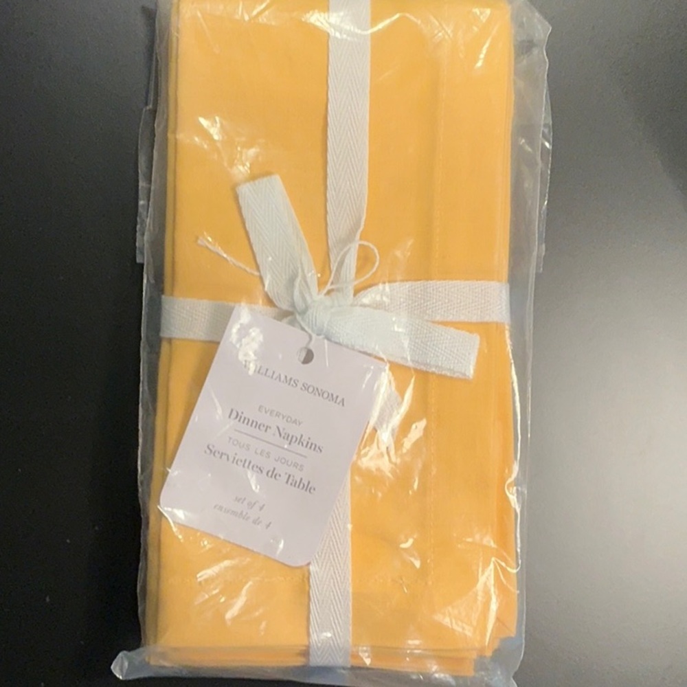 Williams Sonoma Yellow Dinner Napkins